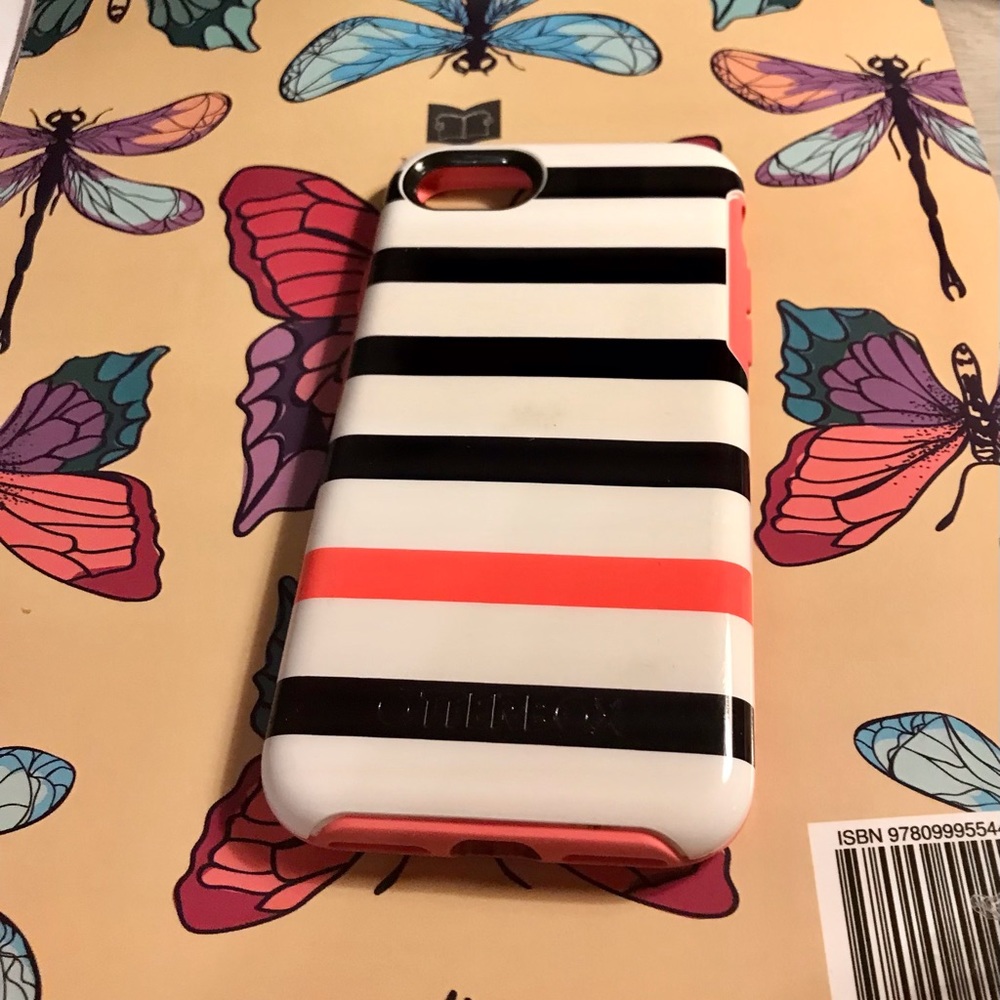 IPHONE 7 OTTERBOX PHONE CASE